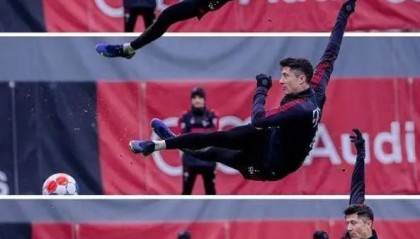  莱万多夫斯基斩获德甲生涯第二百粒进球  